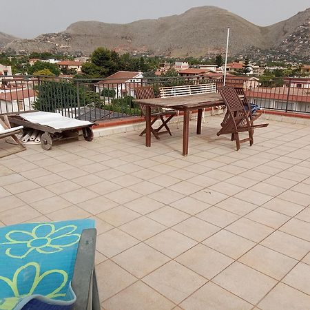 Апартаменты Terrazza Mare Mondello Палермо Экстерьер фото